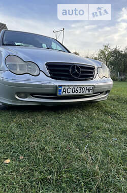 Седан Mercedes-Benz C-Class 2000 в Любешові