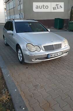 Універсал Mercedes-Benz C-Class 2004 в Звягелі