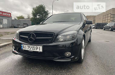 Седан Mercedes-Benz C-Class 2010 в Петропавлівській Борщагівці