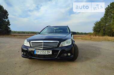 Універсал Mercedes-Benz C-Class 2011 в Києві