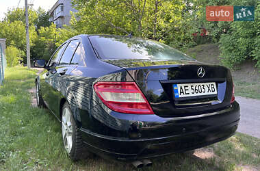 Седан Mercedes-Benz C-Class 2008 в Дніпрі