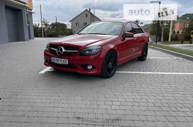 Седан Mercedes-Benz C-Class 2010 в Виннице