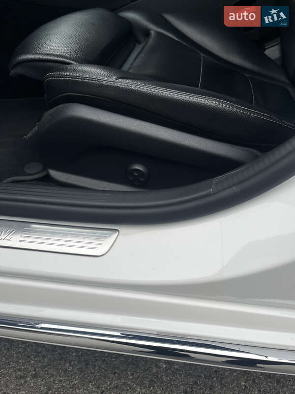 Седан Mercedes-Benz C-Class 2018 в Днепре