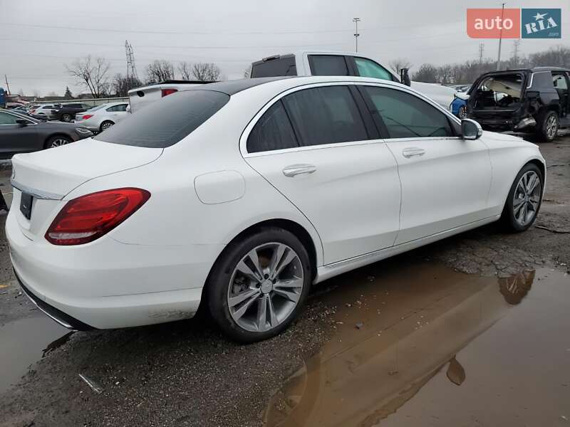 Седан Mercedes-Benz C-Class 2017 в Ужгороді