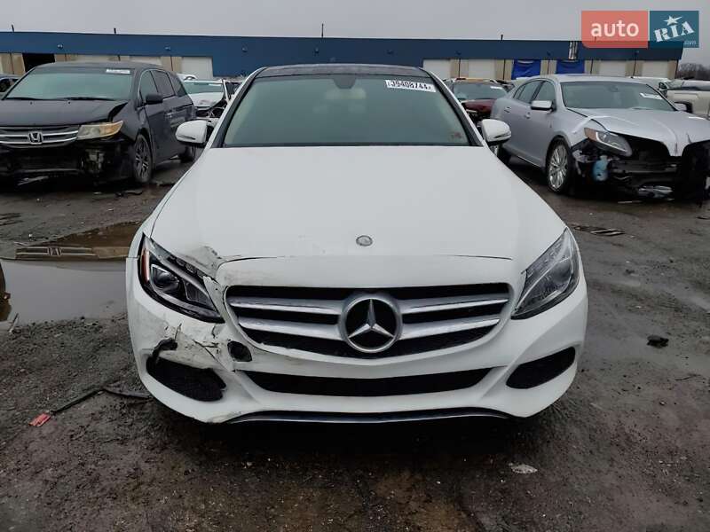 Седан Mercedes-Benz C-Class 2017 в Ужгороді