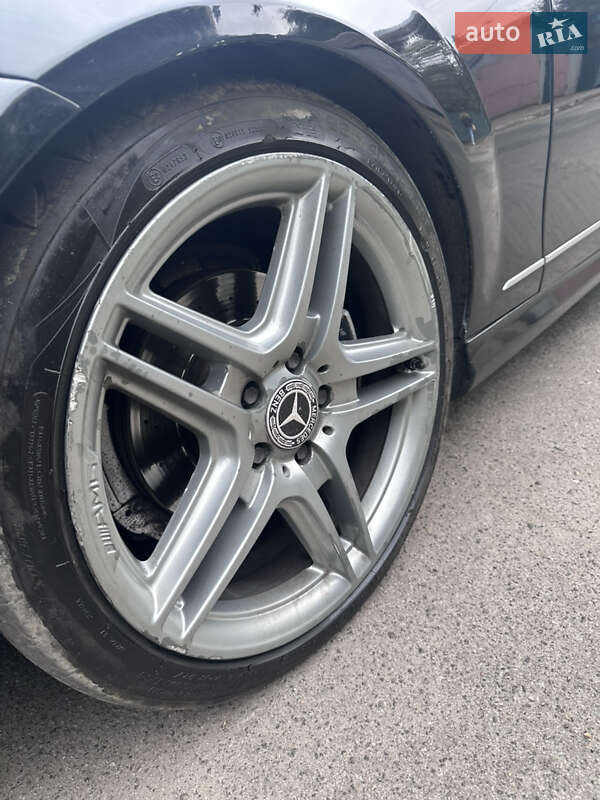 Седан Mercedes-Benz C-Class 2010 в Киеве