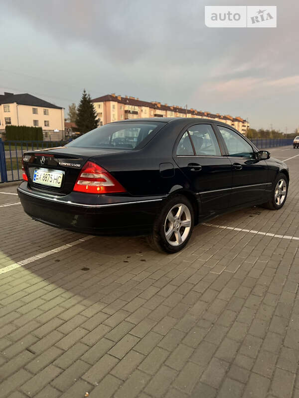 Седан Mercedes-Benz C-Class 2005 в Славуте