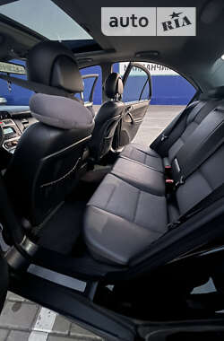Седан Mercedes-Benz C-Class 2005 в 