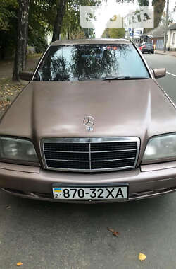 Седан Mercedes-Benz C-Class 1993 в Житомирі