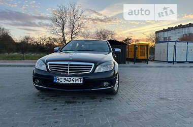 Седан Mercedes-Benz C-Class 2008 в Стрые