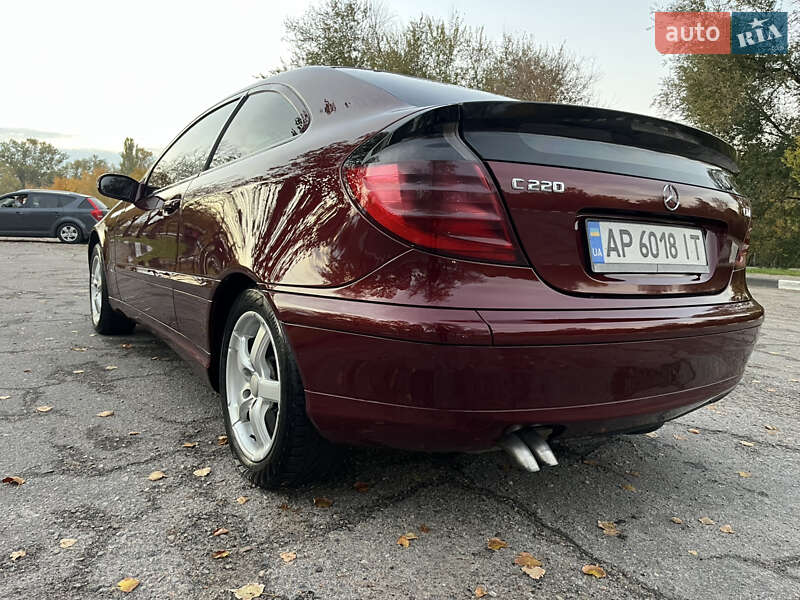 Купе Mercedes-Benz C-Class 2003 в Запорожье