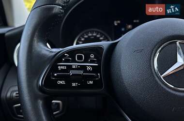 Седан Mercedes-Benz C-Class 2018 в 