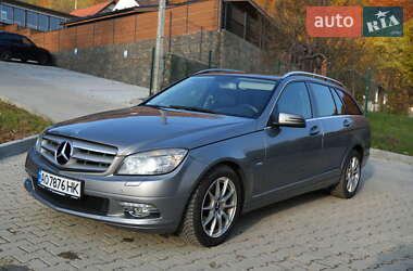 Универсал Mercedes-Benz C-Class 2008 в Ужгороде