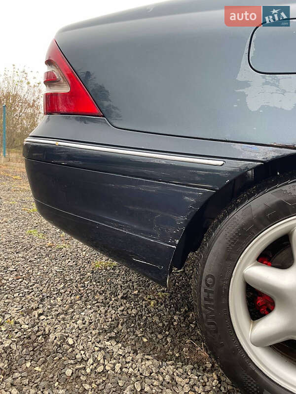 Седан Mercedes-Benz C-Class 2001 в Сарнах