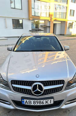 Седан Mercedes-Benz C-Class 2011 в Виннице