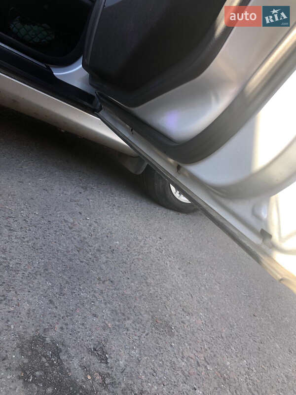 Седан Mercedes-Benz C-Class 2006 в Рівному