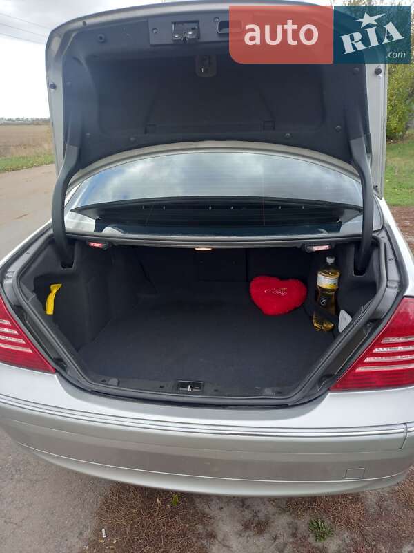 Седан Mercedes-Benz C-Class 2000 в Березане