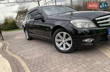 Универсал Mercedes-Benz C-Class 2010 в Тернополе