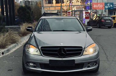 Седан Mercedes-Benz C-Class 2007 в Тернополе