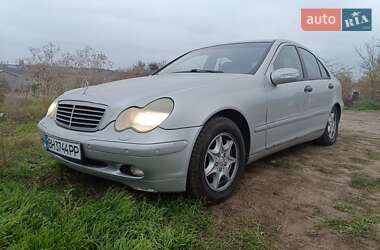 Седан Mercedes-Benz C-Class 2001 в Одессе