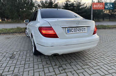Седан Mercedes-Benz C-Class 2011 в 