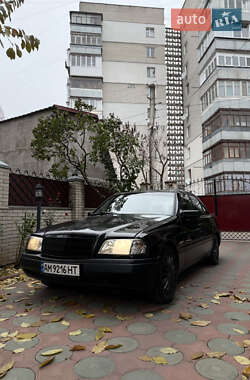 Седан Mercedes-Benz C-Class 1997 в Житомирі