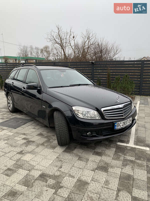Универсал Mercedes-Benz C-Class 2009 в Каменке-Бугской