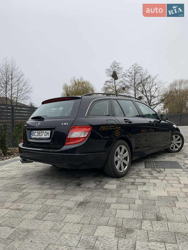 Универсал Mercedes-Benz C-Class 2009 в Каменке-Бугской