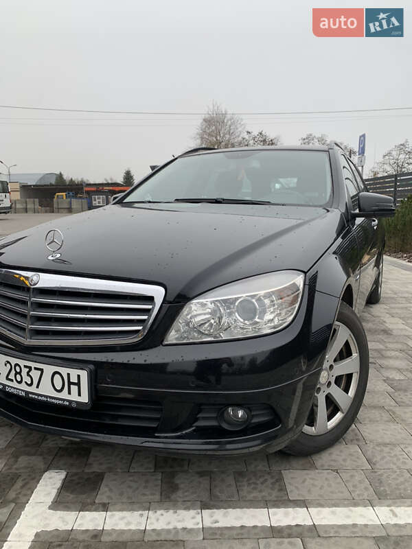 Универсал Mercedes-Benz C-Class 2009 в Каменке-Бугской