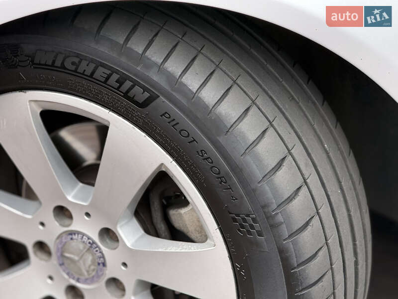 Універсал Mercedes-Benz C-Class 2008 в Одесі