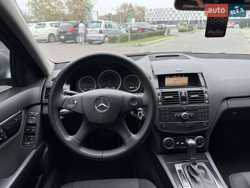 Універсал Mercedes-Benz C-Class 2008 в Одесі