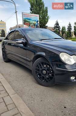 Седан Mercedes-Benz C-Class 2004 в 