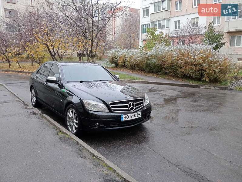 Mercedes-Benz C-Class 2008
