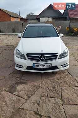 Седан Mercedes-Benz C-Class 2011 в Заліщиках