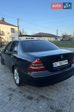 Седан Mercedes-Benz C-Class 2003 в Бродах