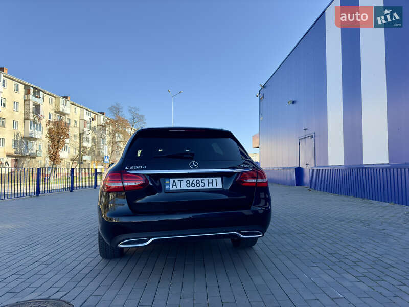 Универсал Mercedes-Benz C-Class 2016 в Ивано-Франковске