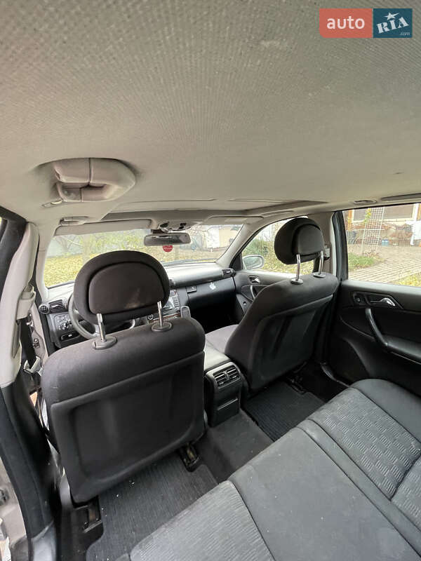 Универсал Mercedes-Benz C-Class 2004 в Черкассах