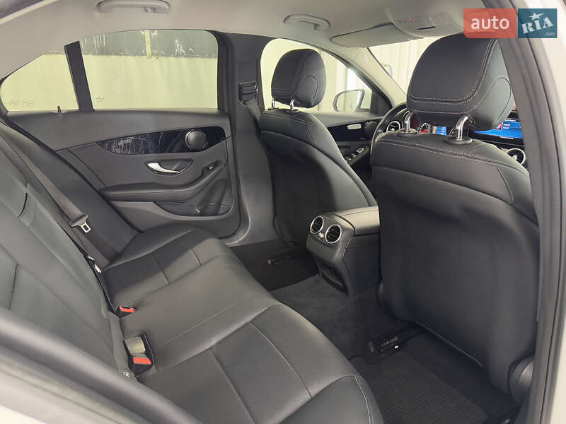 Седан Mercedes-Benz C-Class 2021 в Києві