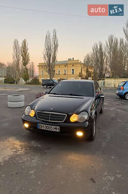 Седан Mercedes-Benz C-Class 2002 в Одесі