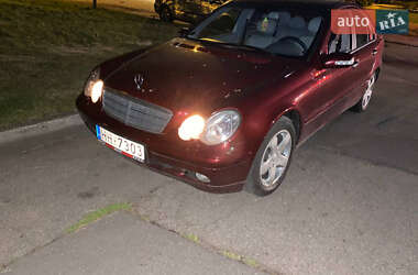 Седан Mercedes-Benz C-Class 2002 в Ізмаїлі