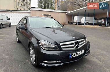 Седан Mercedes-Benz C-Class 2011 в Киеве