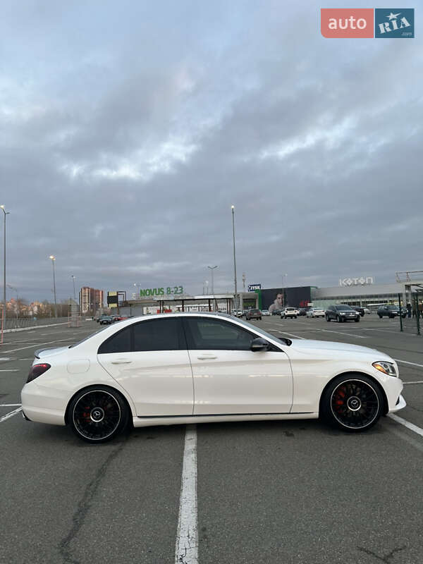 Седан Mercedes-Benz C-Class 2016 в Києві