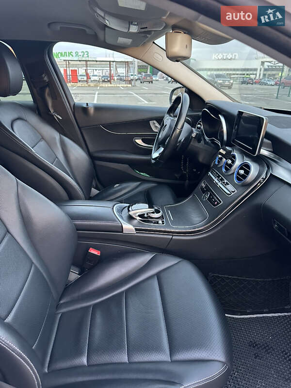 Седан Mercedes-Benz C-Class 2016 в Києві