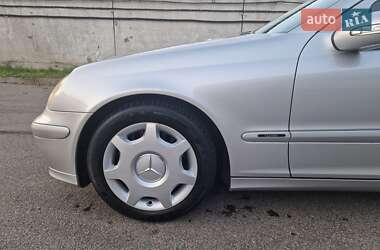 Універсал Mercedes-Benz C-Class 2006 в Києві