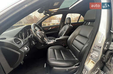 Седан Mercedes-Benz C-Class 2012 в Запорожье