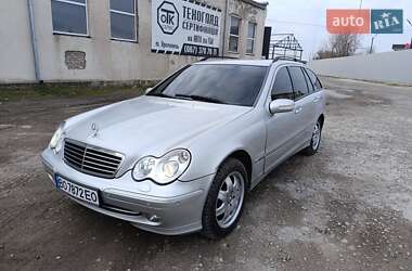 Универсал Mercedes-Benz C-Class 2003 в Кременце