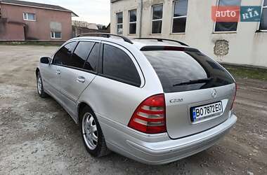 Универсал Mercedes-Benz C-Class 2003 в Кременце