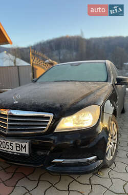 Седан Mercedes-Benz C-Class 2012 в Хусті