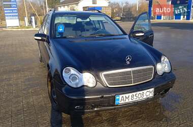 Универсал Mercedes-Benz C-Class 2002 в Ивано-Франковске