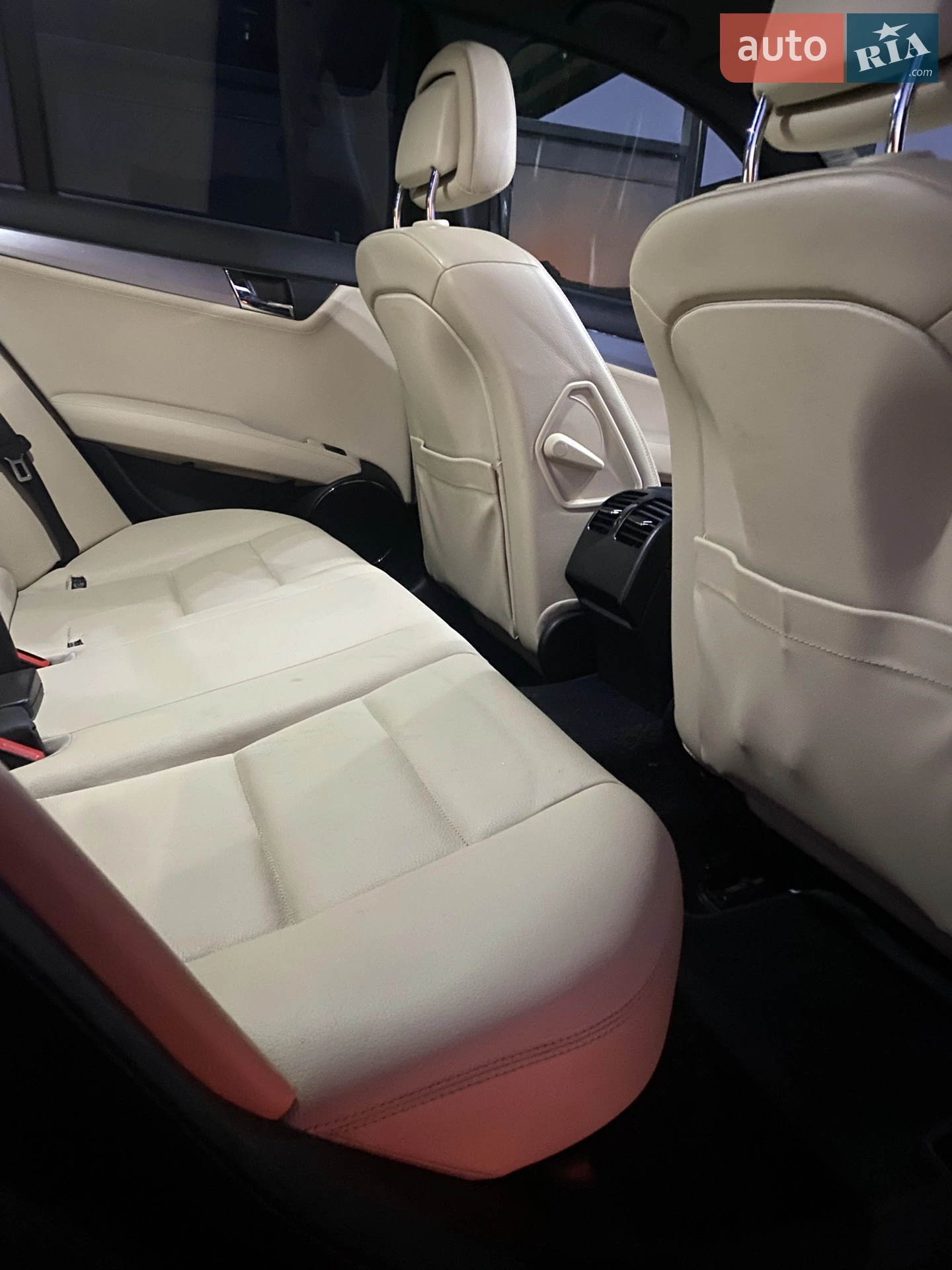 2010 Mercedes-Benz C-klasse - мініатюра 32